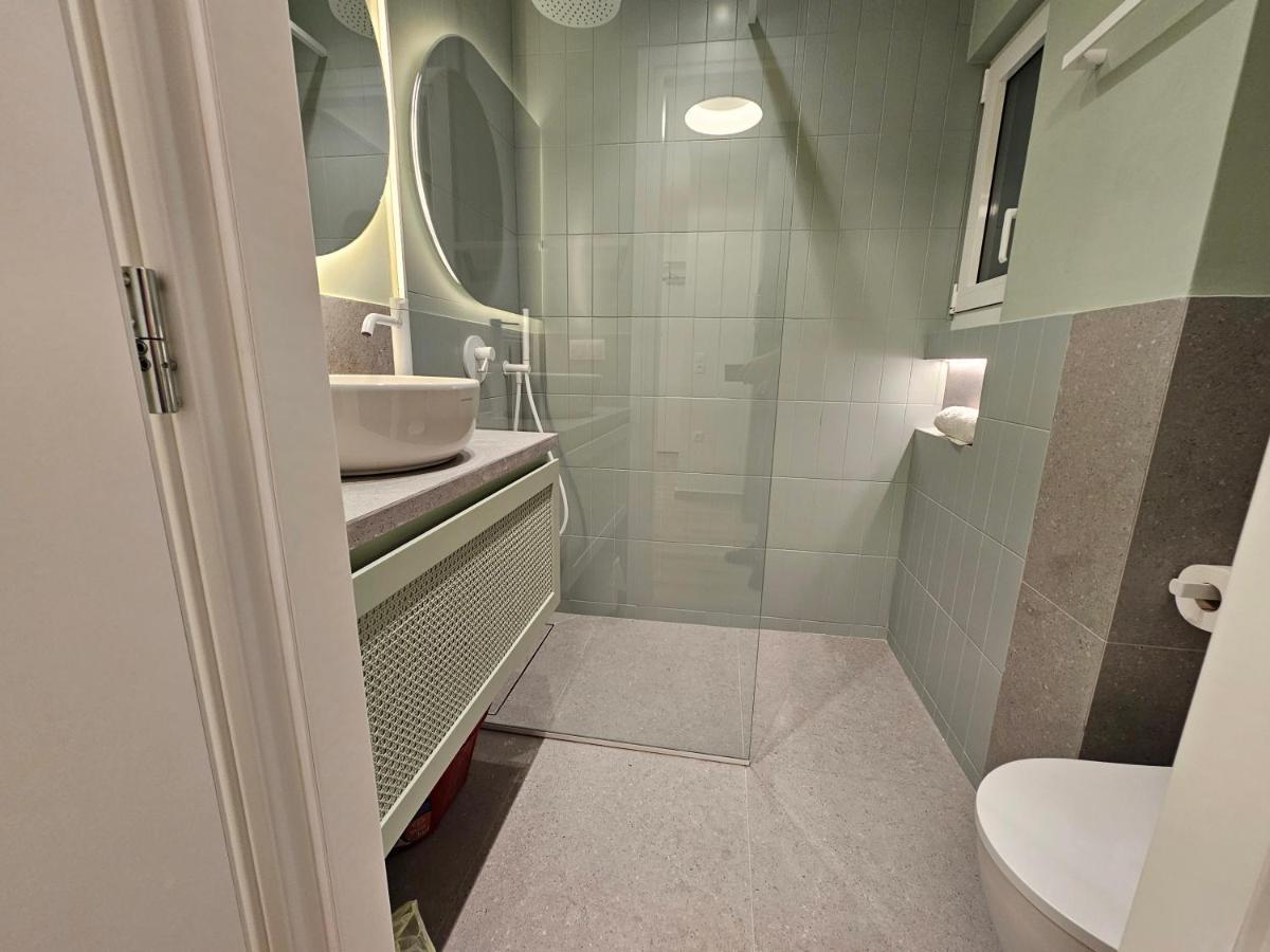 Platon Stylish Apartment Афіни Екстер'єр фото